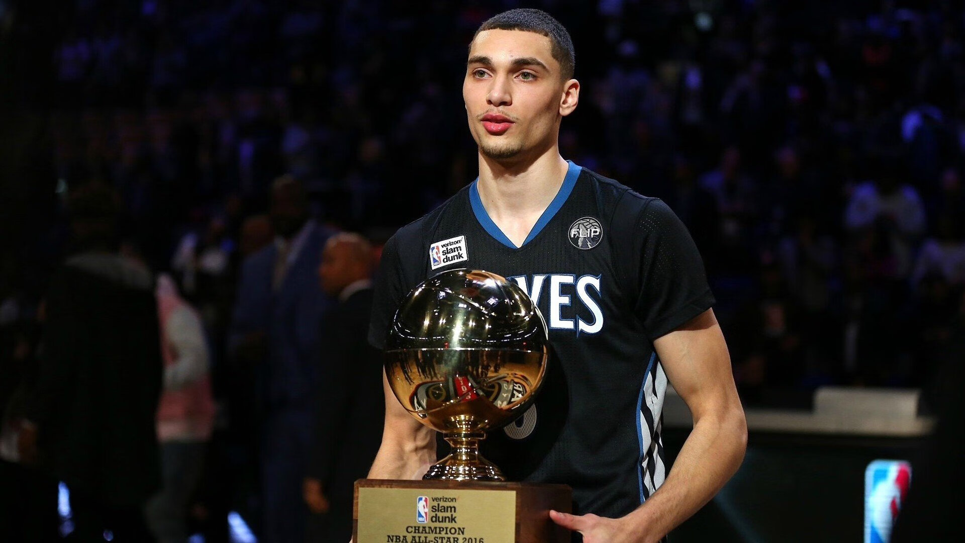 桑普多利亚主场战胜AC米兰，莫林尼奥进球得分